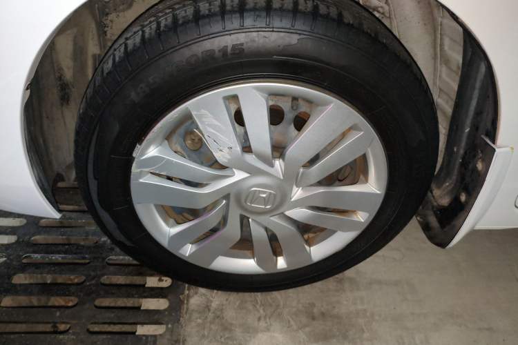 Used Honda Fit 2016 1.5L LXS CVT Comfort Sunroof Version
