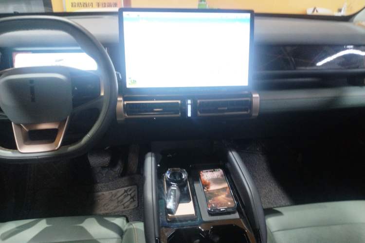 Used  03 2024 472km Four-Wheel Drive Long-Range Version
