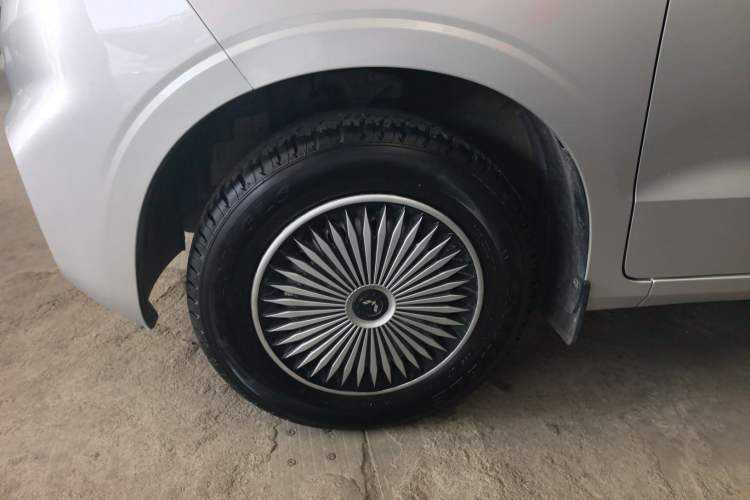 Used Wuling Hongguang V 2022 1.5L Jingqu Edition Electric-Assist LAR