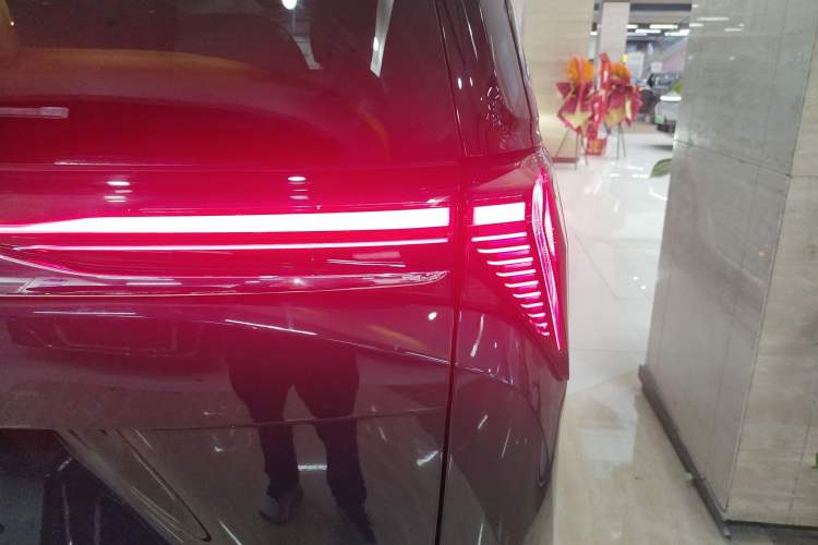 Used Buick GL8 2025 Lu Zun Deluxe Edition
