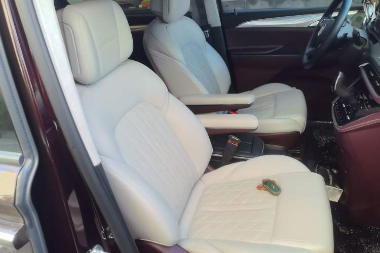 Used Buick GL8 2022 Avenir Aivia Six-Seat Deluxe Edition
