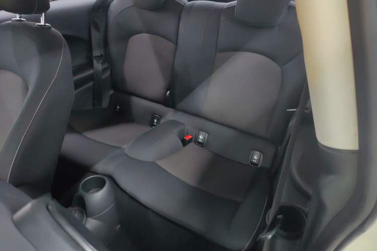 Used  MINI 2019 1.5T ONE PLUS
