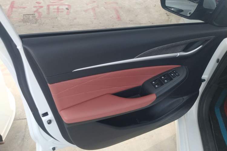 Used Changan Eado 2024 PLUS Blue Whale NE 1.4T GDI DCT High-Energy Edition
