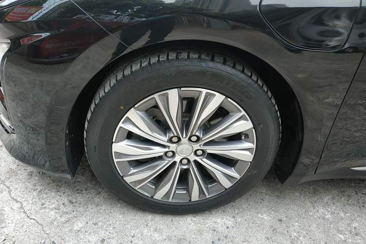 Used Hongqi E-QM5 2023 620km PLUS