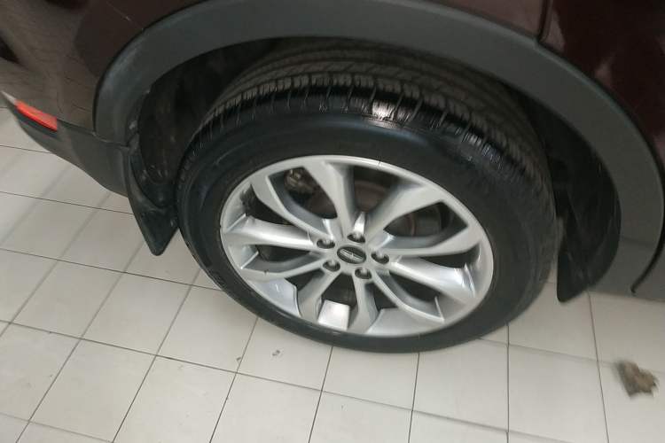 Used Lincoln MKC 2017 2.0T Two-Wheel-Drive Luxury Edition