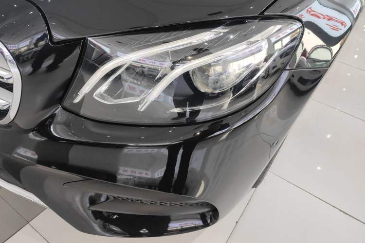 Used Mercedes-Benz E-Class 2019 E 200 L Sport 4MATIC