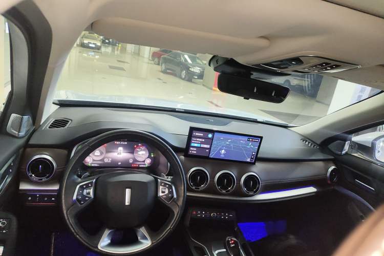 Used Wey VV6 2020 2.0T Two-Wheel Drive Smart Protection+
