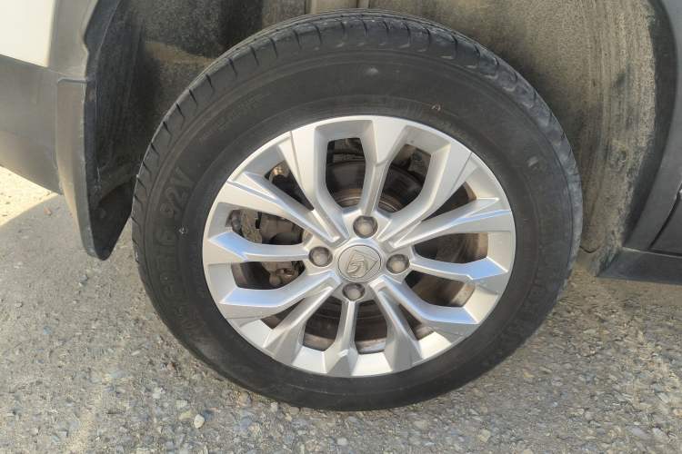 Used Baojun 510 2019 1.5L Manual Enjoyment Model 77kW China VI Emission Standard