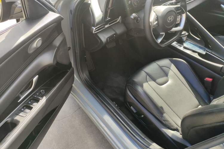 TDK.VehicleDetails.img