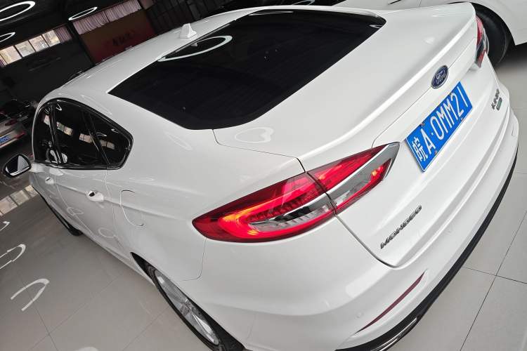 Used Ford Mondeo 2020 EcoBoost 180 Stylish Model
