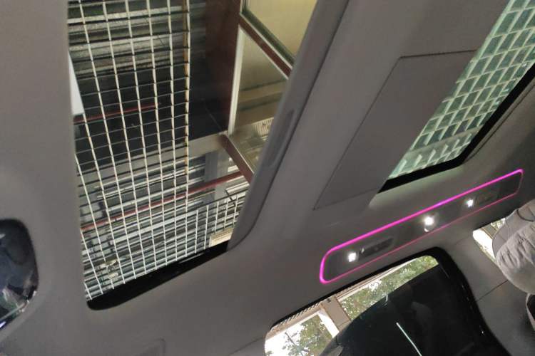 Used VOYAH Dream 2025 PHEV Four-Wheel-Drive Flagship Version – Qiankun Edition
