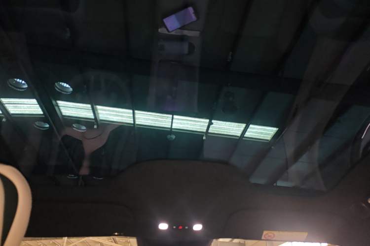 Used  YU7 2025 Ultra-Long Range High-Performance All-Wheel-Drive Max Edition
