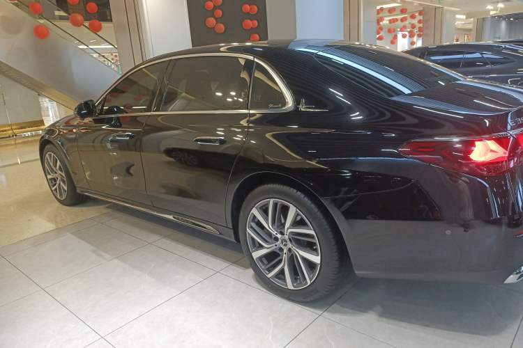 Used Mercedes-Benz E-Class 2024 E 300 L Stylish Model
