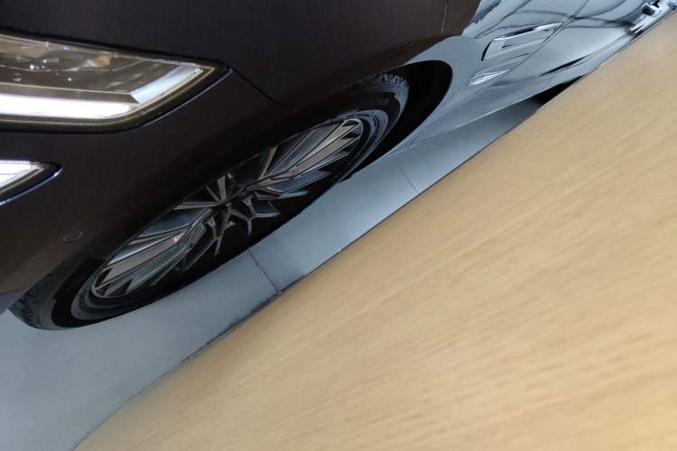 Used Genesis G80 2023 2.5T Rear-Drive Luxury Edition
