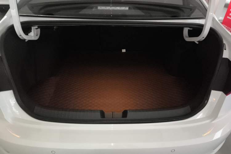 Used Volkswagen Sagitar 2022 280TSI DSG Flyover Edition
