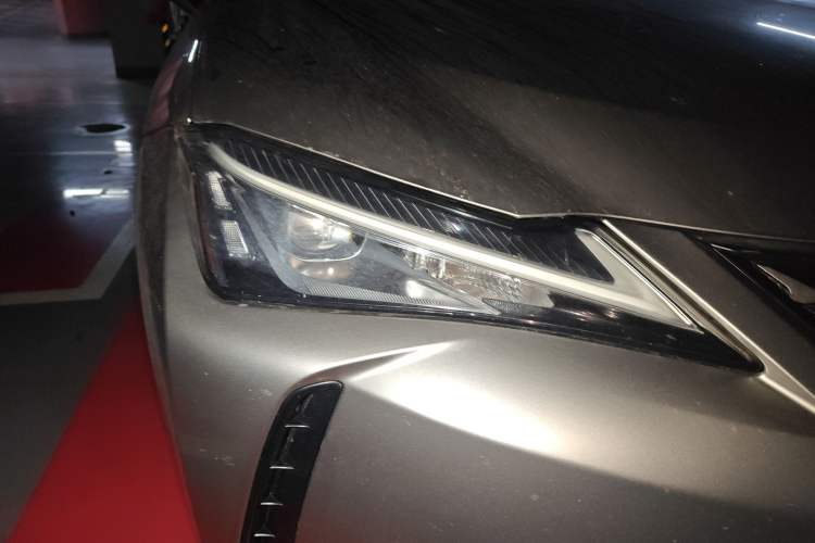 Used Lexus UX New Energy 2020 300e Pure·Joy Edition
