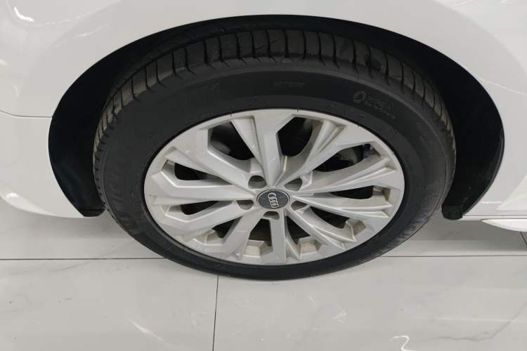 Used Audi A4L 2017 40 TFSI Ambition Edition