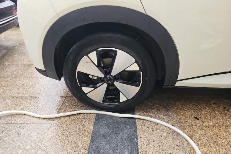 Used BYD Dolphin 2023 420 km Free Version
