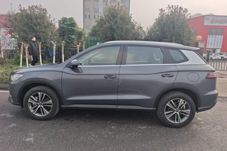 Used BYD Song Pro 2019 1.5T Automatic Elite Edition
