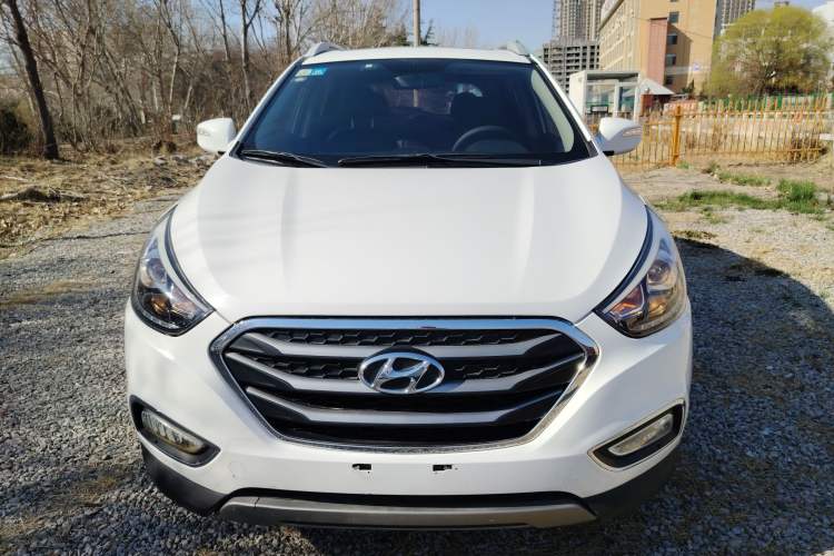 Used Hyundai ix35 2015 2.0L Automatic 2WD Smart Type China IV