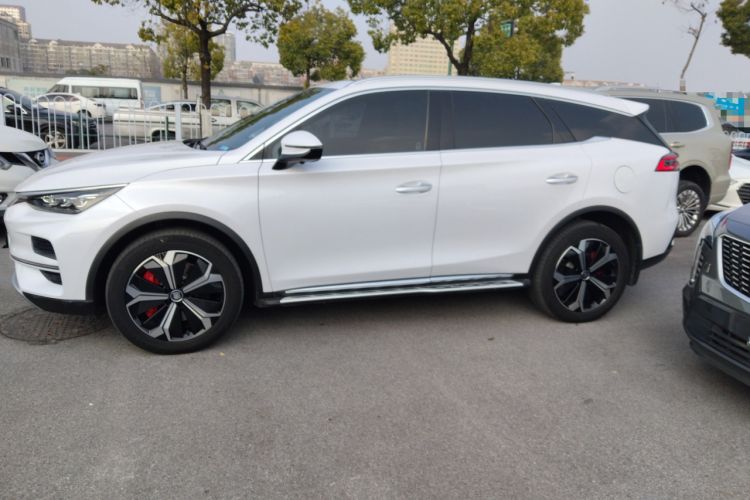 Used BYD Tang New Energy 2022 EV 730KM Luxury Model
