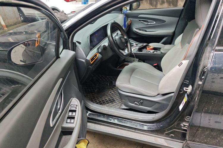 Used Changan UNI-T 2020 1.5T Prestige Version
