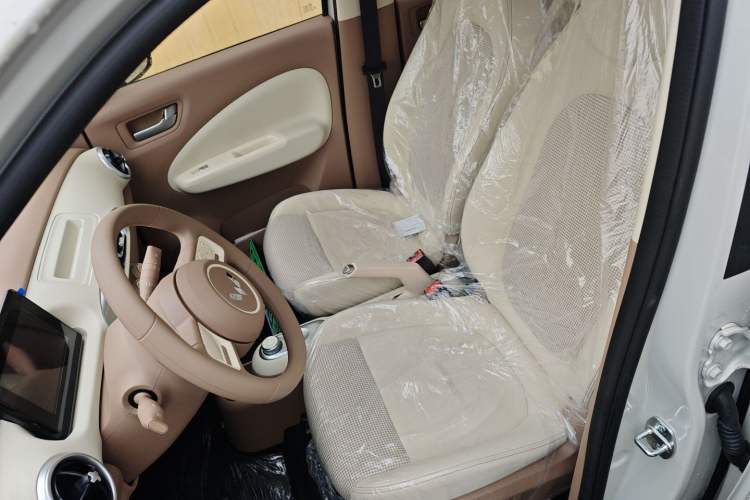 Used Wuling Hongguang MINIEV 2025 Four-Door Version Advanced Edition
