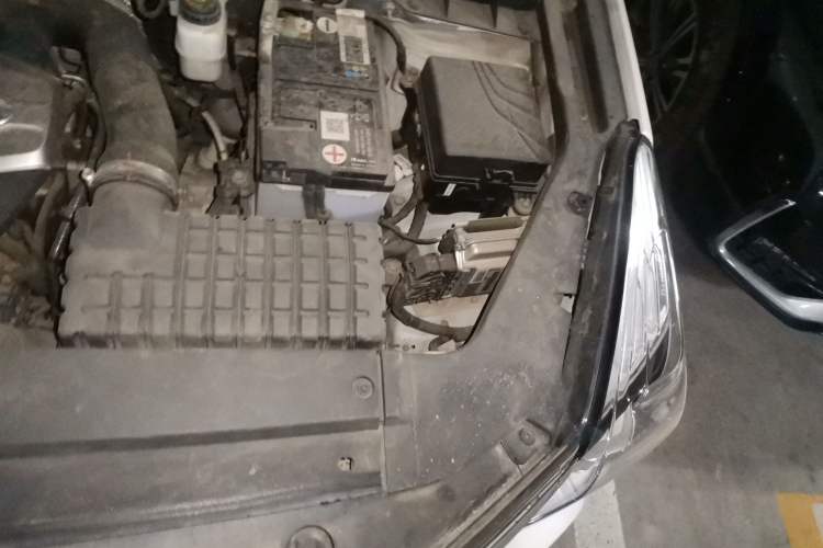 Used GAC Trumpchi GS7 2017 320T Two-Wheel-Drive Luxury Smart Connectivity Model
