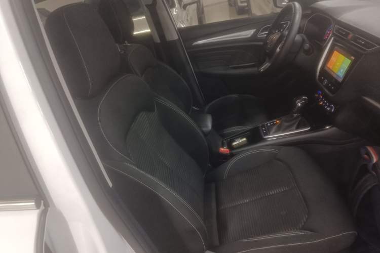 Used Roewe RX3 2020 1.6L CVT 4G Connected Ultra-Fun Elite Edition