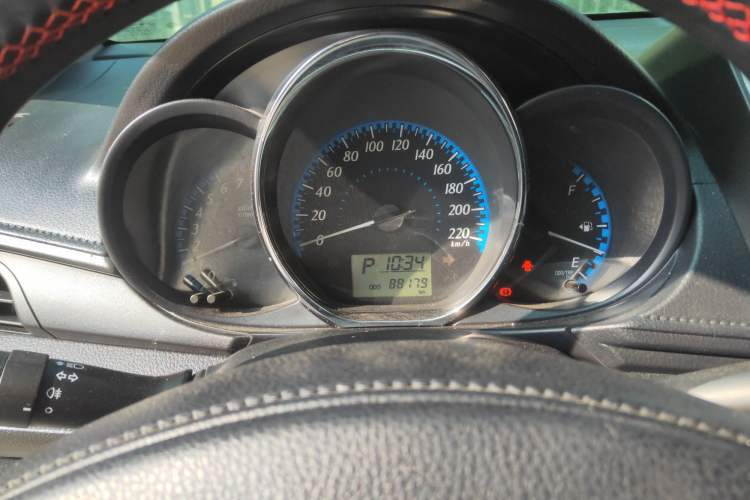 Used Toyota YARiS L Zhi Xian 2019 1.5E CVT Dynamic Edition China VI compliant