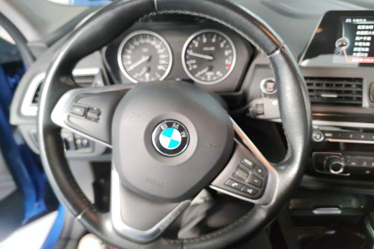Used BMW 1 Series 2017 118i Fashion Model
