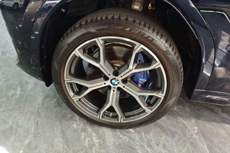 Used BMW X6 2020 xDrive40i Luxury Model with M Sport Package