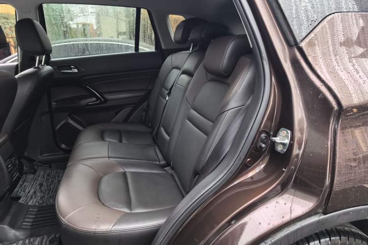 Used GAC Trumpchi GS4 2017 235T Automatic Two-Wheel Drive Luxury Smart Connectivity Version
