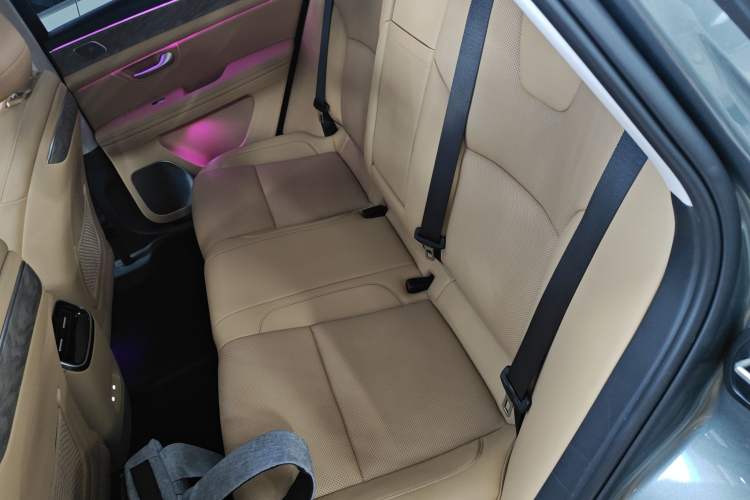 Used Hima AITO M5 2022 Range-Extended Rear-Drive Standard Version
