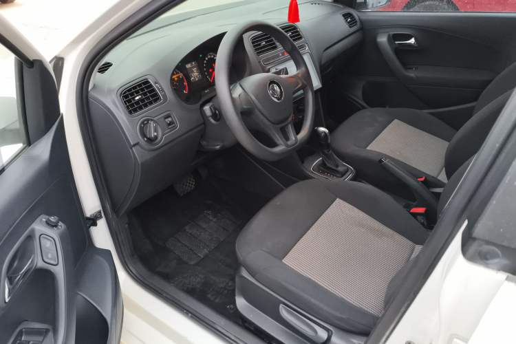 Used Volkswagen Polo 2016 1.4L Automatic Trendy Model