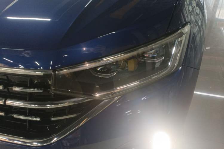 Used Volkswagen Tayron GTE Plug-in Hybrid 2023 280TSI Luxury Plus Advanced Edition
