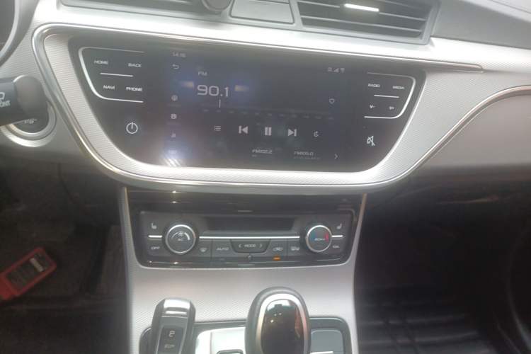 Used Geely Auto Emgrand GL 2018 1.4T DCT Prestige Smart Connectivity Version
