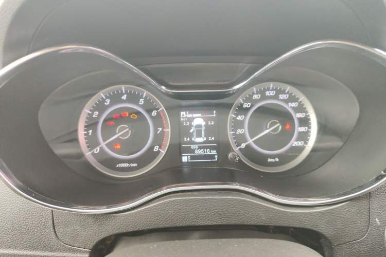 Used Baojun 560 2015 1.8L Manual Luxury Model