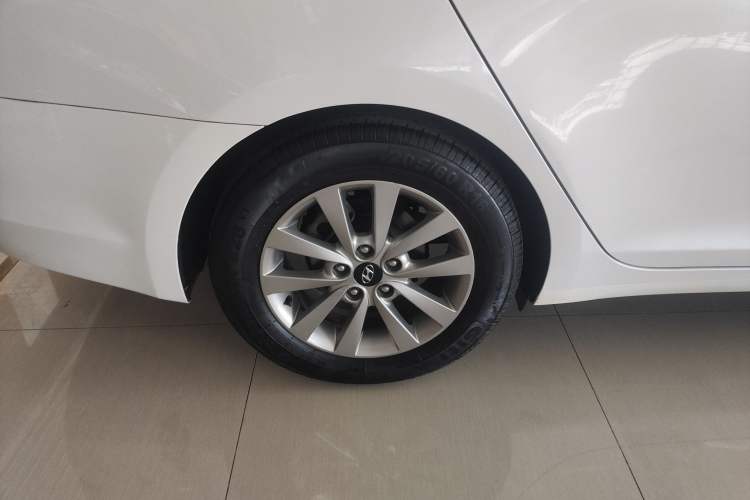 Used Hyundai Mistra 2014 1.8L Automatic Smart GLS