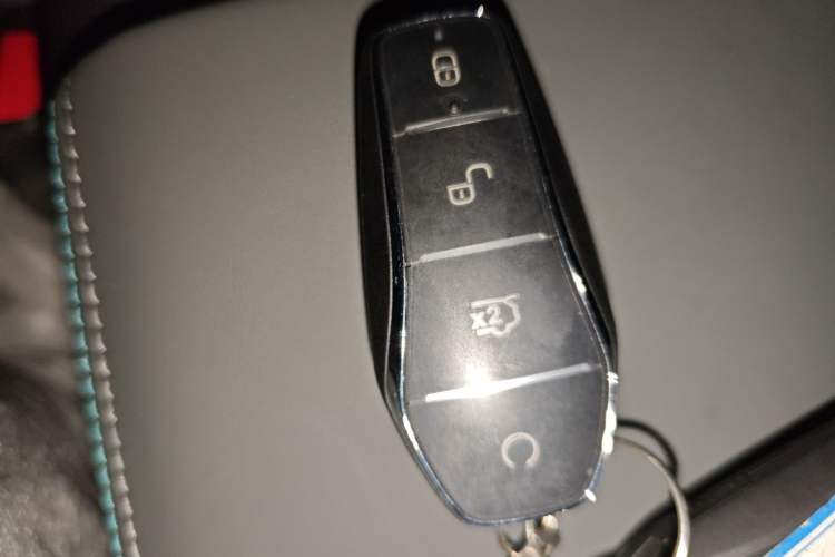 Used BYD Qin PLUS 2025 DM-i Smart Drive 55KM Leading Model
