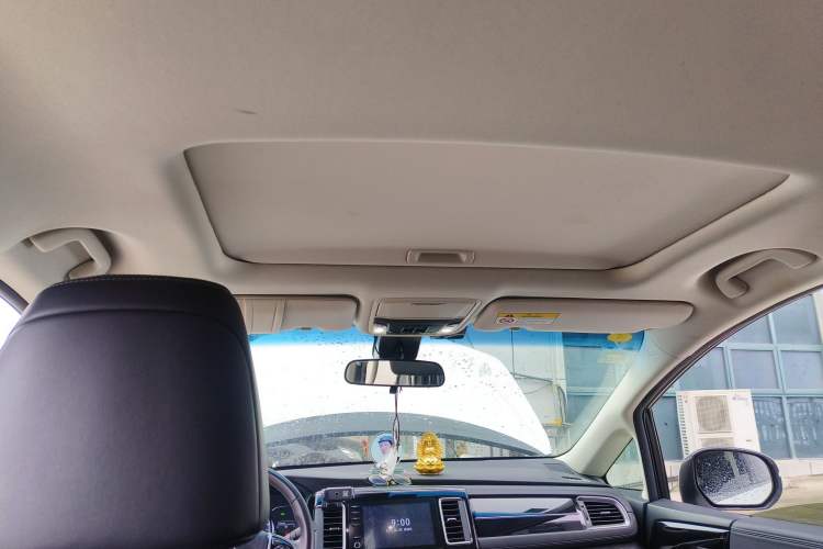 Used Honda Elysion 2019 2.0L Hybrid Luxury Edition
