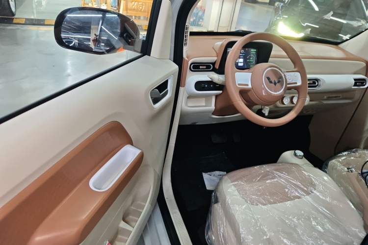 Used Wuling Hongguang MINIEV 2024 3rd Generation 215km Youth Edition