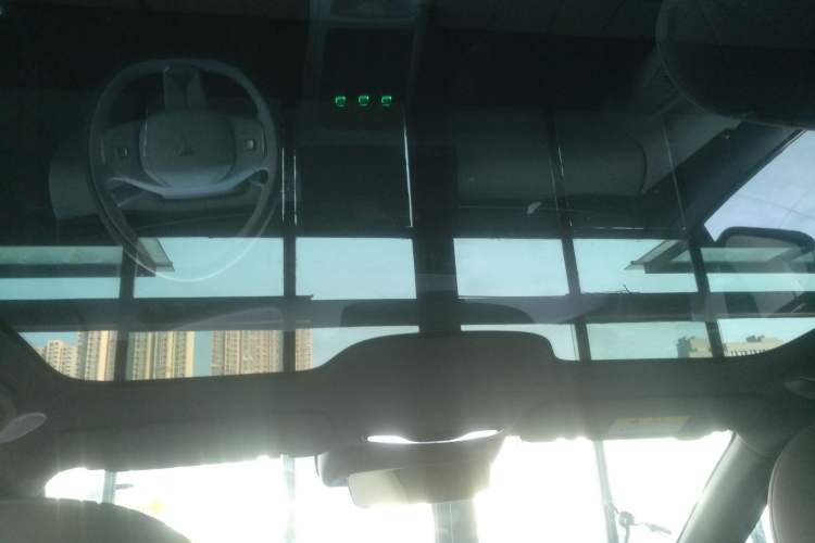 Used  L07 2024 230Max Qiankun Intelligent Driving ADS SE Range-Extended Version
