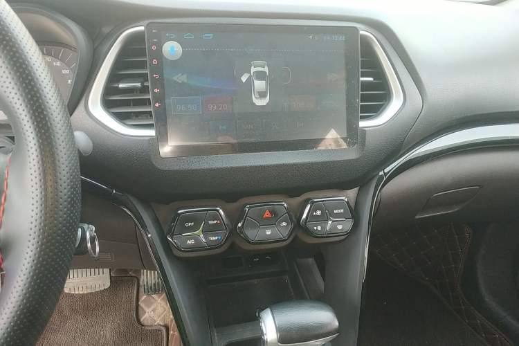 Used GAC Trumpchi GS4 2017 200T G-DCT Two-Wheel Drive Comfort Edition