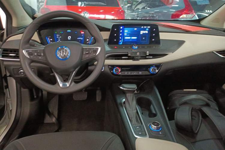 Used Buick Velite 6 2022 Plug-in Hybrid Connected Fashion Model