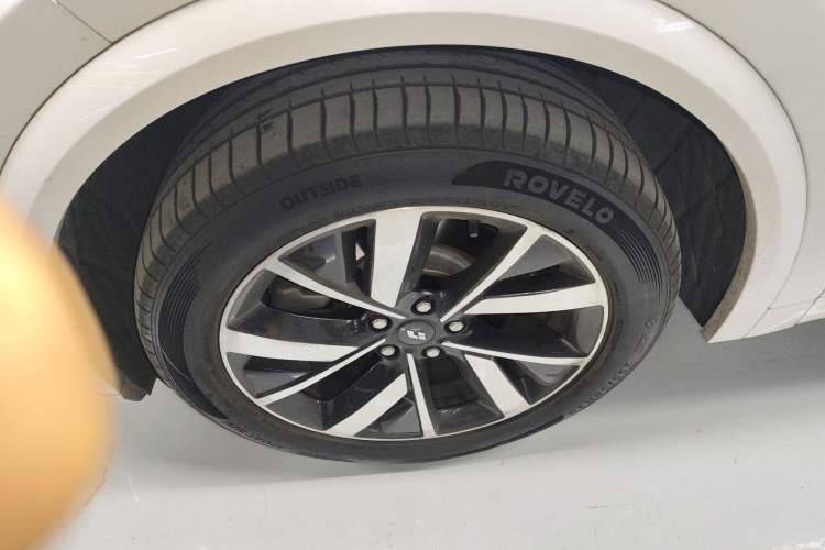 Used Li Auto L7 2023 Air model
