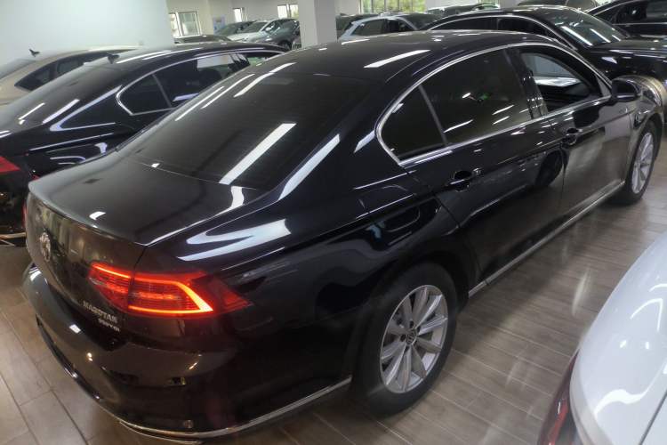 Used Volkswagen Magotan 2019 330TSI DSG Leading Model China VI Standard