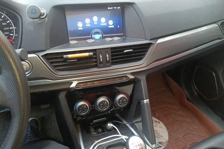 Used Haval H6 2018 Red-Label Sport Version 1.5T Manual Two-Wheel Drive Elite Model