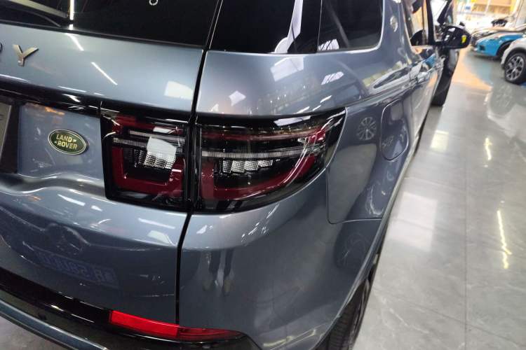 Used Land Rover Discovery Sport 2020 249 PS R-Dynamic Performance Edition