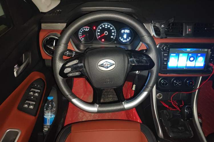 Used BAIC Ruixiang X3 2022 1.5L Manual Luxury Version 7 Seats